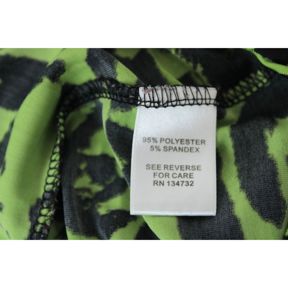 Allie & Rob Drape Neckline Animal Print Top Women 2X Green Black Office - Picture 10 of 11